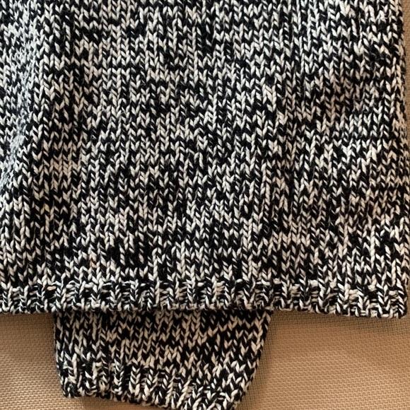 Jones New York Country Black/White Knit Convertible Turtle Neck - Picture 13 of 16